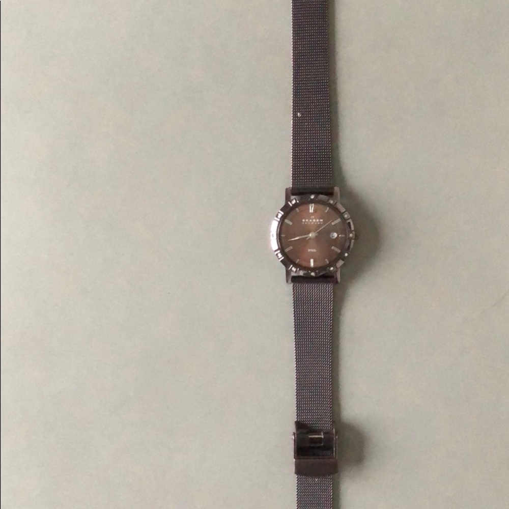 Brown watch